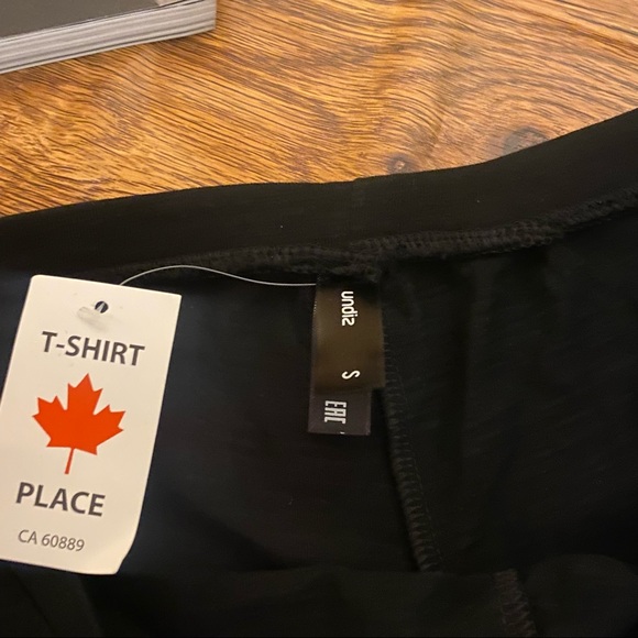 Women’s Black Fringe Hem Shorts from T-shirt Place 🇨🇦 Brand New sizes S & M - Picture 11 of 14